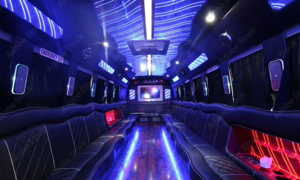 party-bus-rentals-toronto:-the-complete-guide-to-celebrating-in-style
